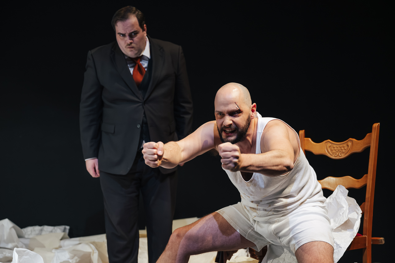 Der_zerbrochne_Krug-6663