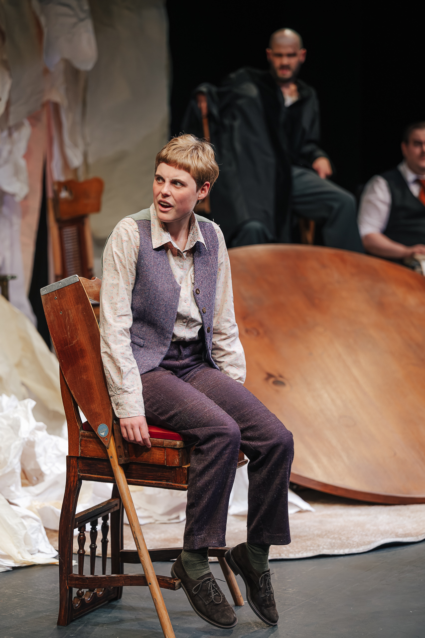 Der_zerbrochne_Krug-7256